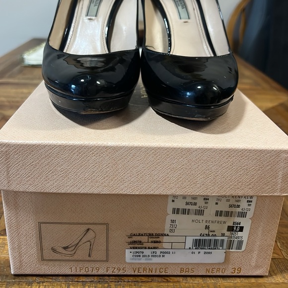 Prada Black Vernice Pump size 39 - Picture 3 of 13